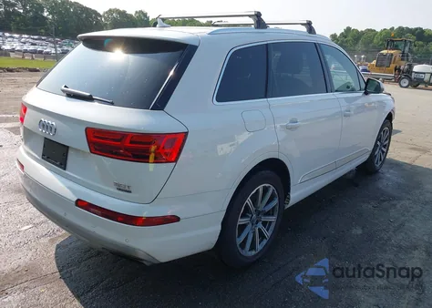 2018 Audi Q7 3.0T Premium from USA, damaged, VIN WA1LAAF71JD043657